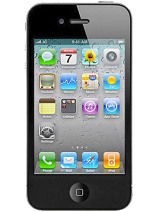 How to improve the audio quality in phone calls on the iPhone 4?