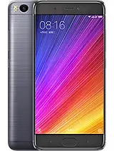 How to make a conference call on Xiaomi Mi 5s?